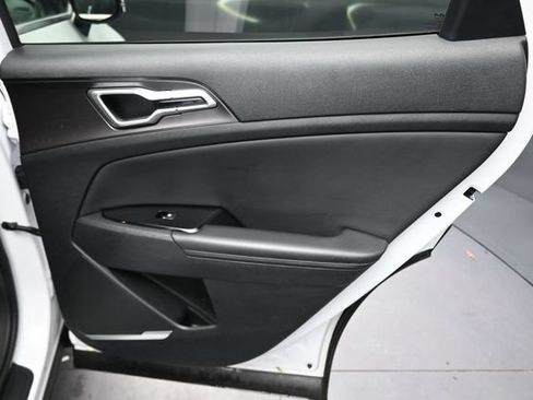 Used 2023 Kia Sportage EX FWD image 20