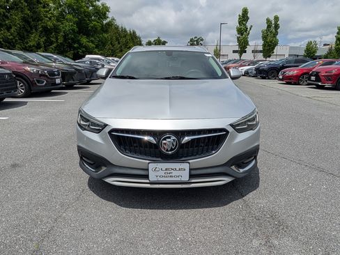 Used 2018 Buick Regal Essence w/ Driver Confidence Package #1 AWD/4WD image 7