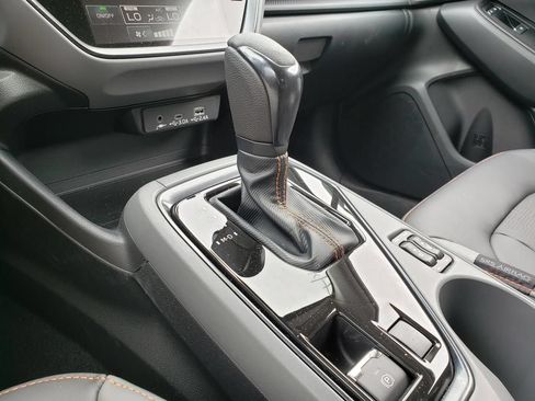 New 2026 Subaru Crosstrek 2.5i Limited AWD/4WD image 11