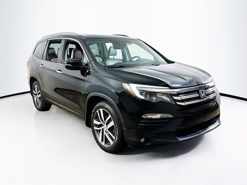 Used 2016 Honda Pilot Elite image 1