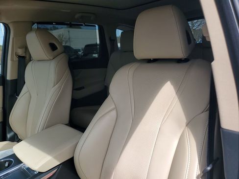 Certified 2024 Acura MDX SH-AWD w/ Technology Package image 20