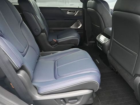 New 2026 INFINITI QX80 4WD image 40