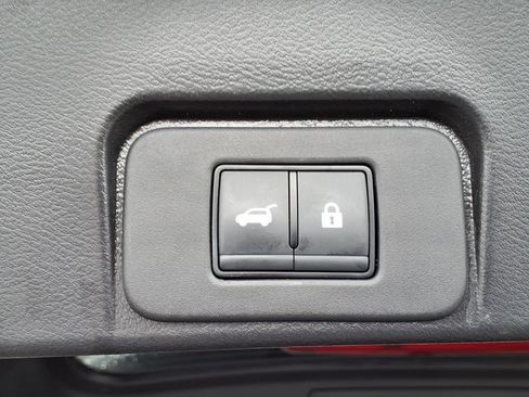 Certified 2023 Nissan Rogue SL w/ SL Premium Package AWD/4WD image 15