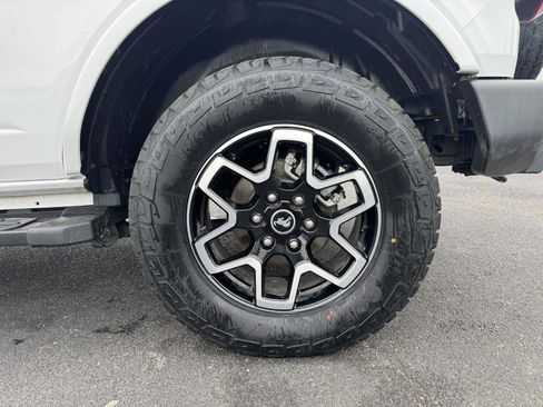 Used 2023 Ford Bronco Outer Banks AWD/4WD image 45