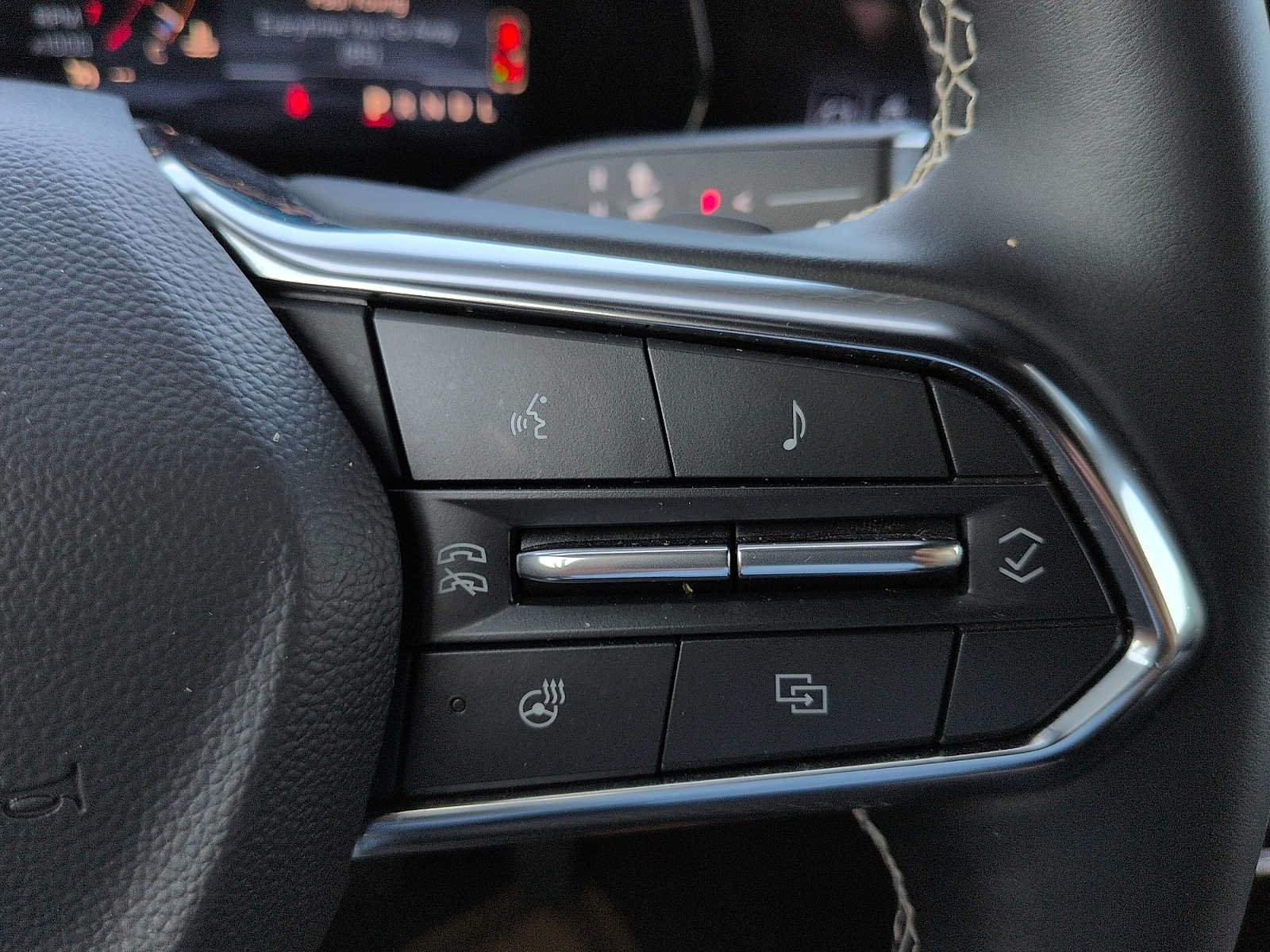 Used 2026 Chevrolet Traverse LT w/ Driver Confidence Package FWD image 15