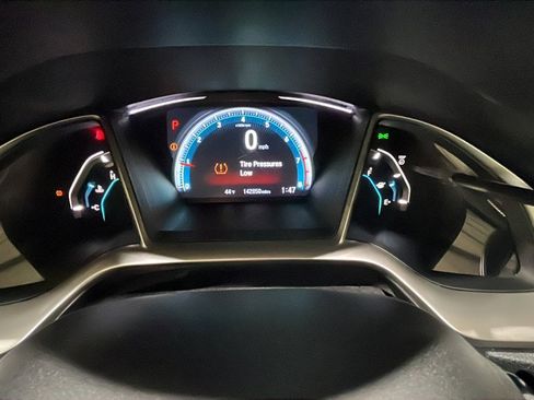 Used 2016 Honda Civic EX image 12