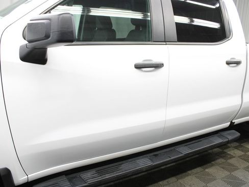 Used 2021 Chevrolet Silverado 1500 Custom AWD/4WD image 37