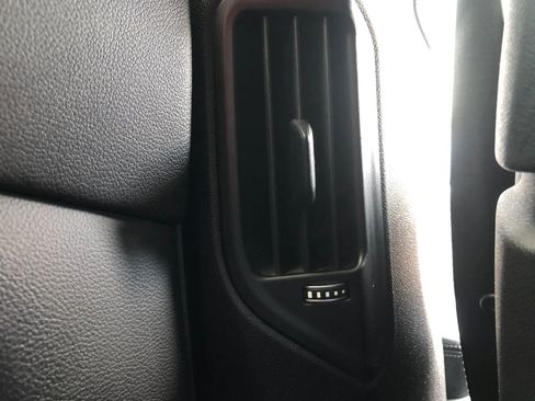 Used 2020 BMW X5 xDrive40i w/ Executive Package image 31