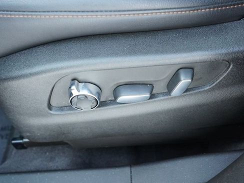 Used 2023 Cadillac XT4 Sport w/ LPO, Onyx Lite Package image 25