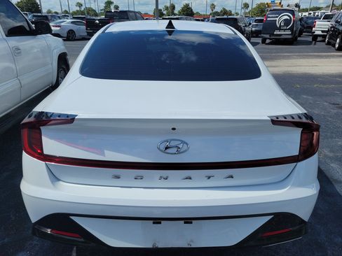 Used 2022 Hyundai Sonata SEL w/ Cargo Package FWD image 5