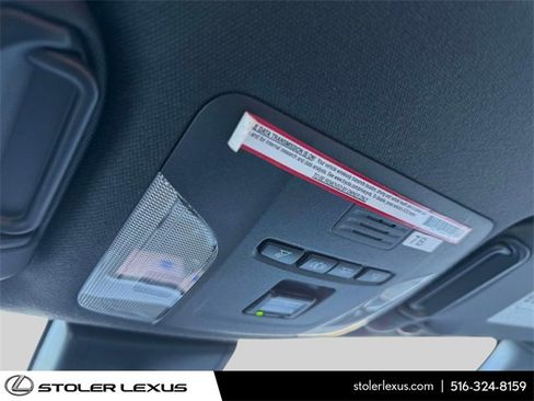 Used 2022 Toyota Corolla SE image 34