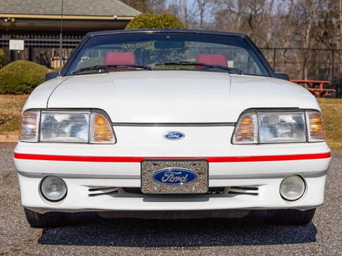Used 1987 Ford Mustang GT RWD image 13