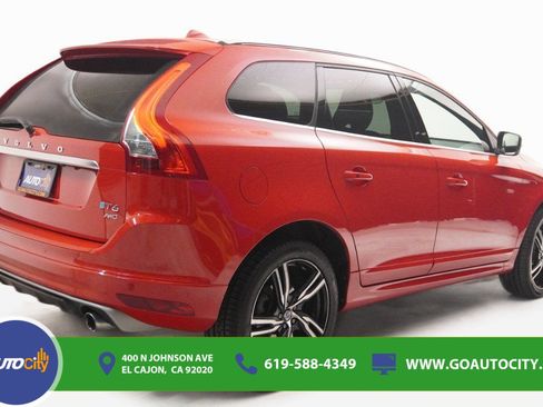 Used 2017 Volvo XC60 T6 R-Design w/ Climate Package AWD/4WD image 6