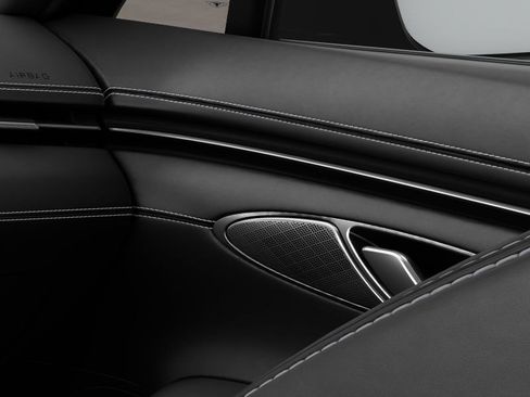 Used 2024 Genesis GV70 3.5T Sport w/ Sport Advanced Package image 24