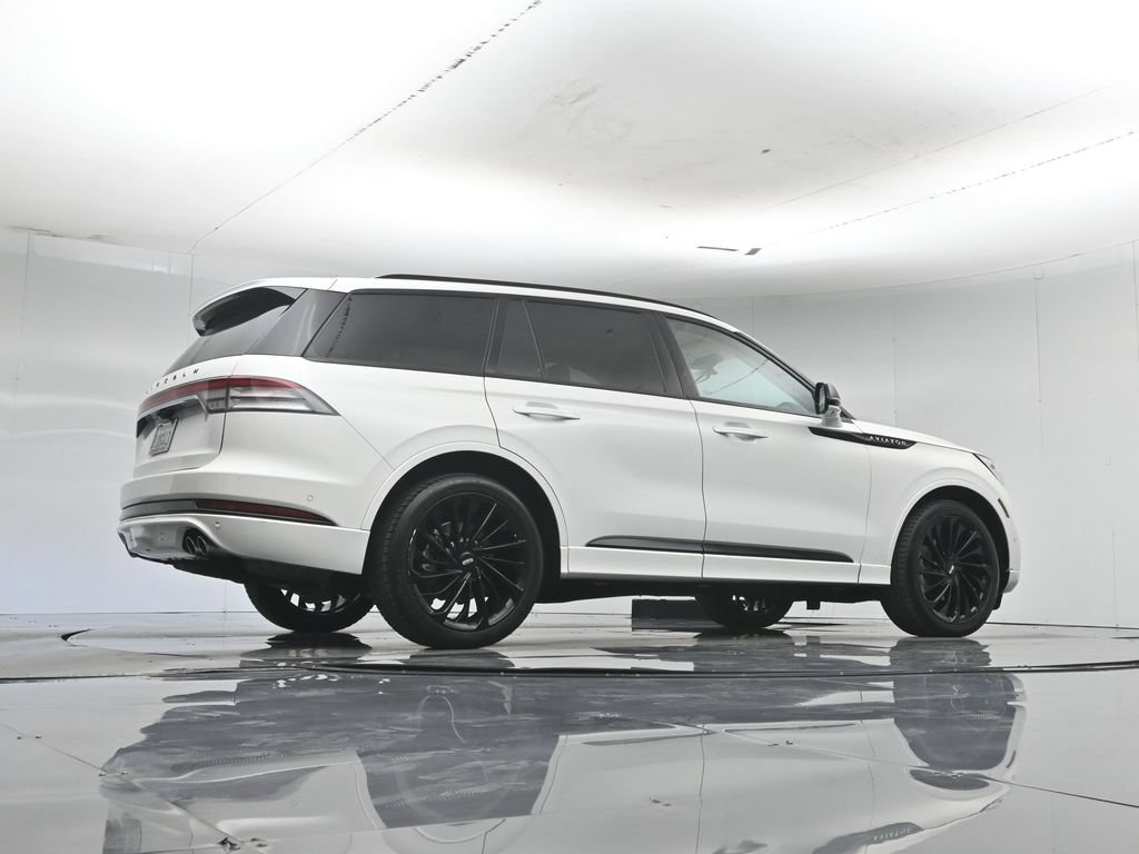 Used 2023 Lincoln Aviator Black Label w/ Jet Package AWD/4WD image 54