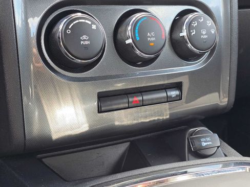 Used 2010 Dodge Challenger R/T RWD image 26