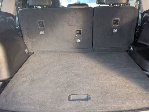 Used 2023 Jeep Grand Cherokee Limited image 33