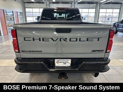 Used 2025 Chevrolet Silverado 2500 ZR2 w/ Technology Package AWD/4WD image 15