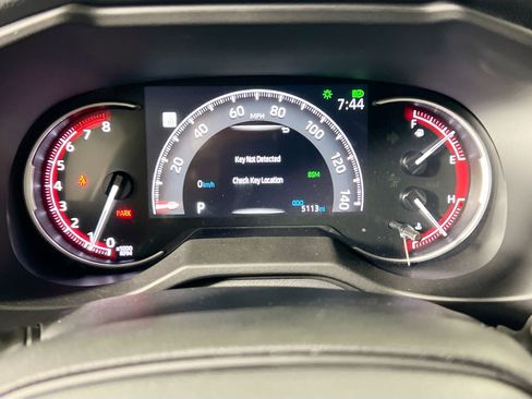 Used 2025 Toyota RAV4 XLE w/ Convenience Package FWD image 23