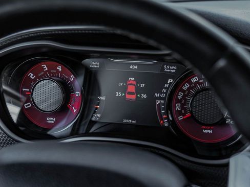 Used 2019 Dodge Challenger SRT Hellcat Redeye image 20