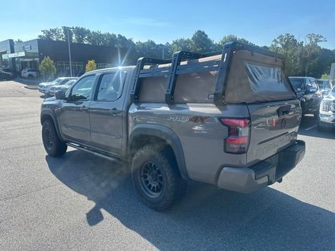 Used 2022 Nissan Frontier PRO-4X AWD/4WD image 5