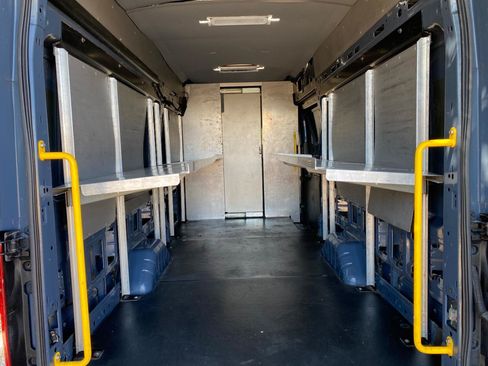 Used 2019 Ford Transit 250 148 High Roof Extended RWD image 7