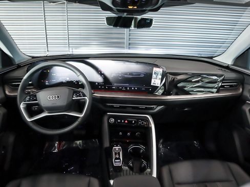 New 2025 Audi Q5 Premium image 10