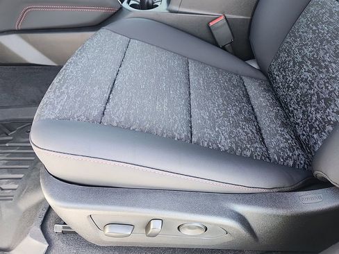 New 2025 Chevrolet Colorado Z71 w/ Technology Package image 17