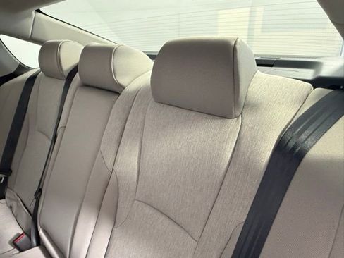 Used 2025 Honda Accord SE image 36