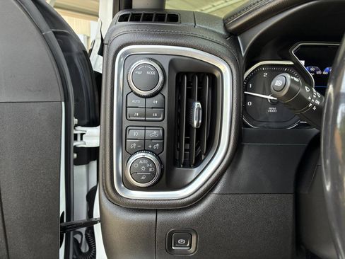 Used 2022 GMC Sierra 2500 Denali AWD/4WD image 24