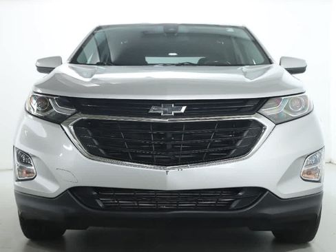 Used 2020 Chevrolet Equinox LT w/ Driver Convenience Package FWD image 5