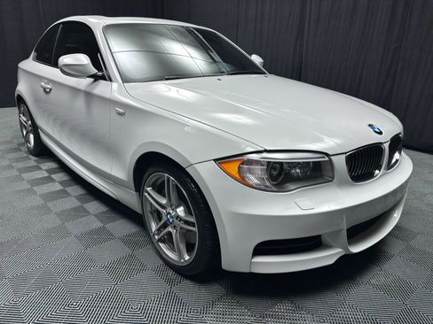 Used 2012 BMW 135i w/ M Sport Package w/ Premium Pkg image 8