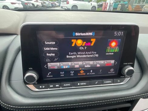 Certified 2023 Nissan Rogue SV AWD/4WD image 15