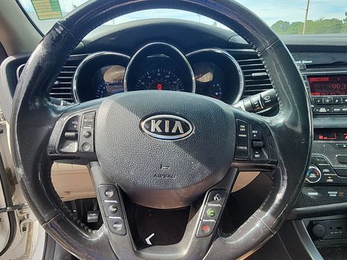 Used 2011 Kia Optima EX FWD image 12