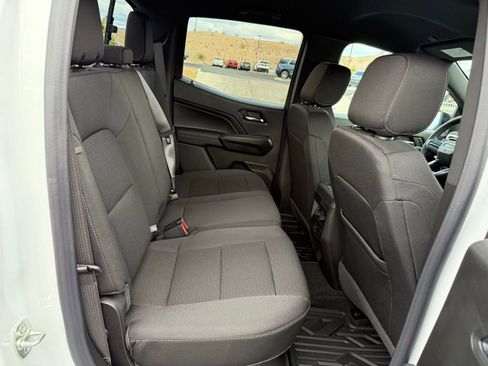 New 2026 GMC Canyon Elevation image 13