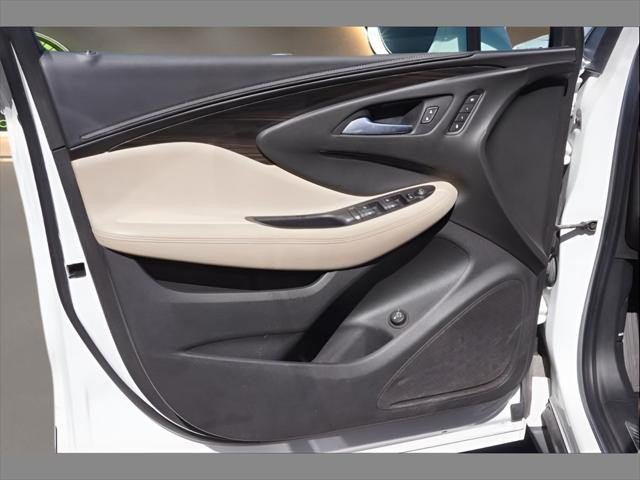 Used 2020 Buick Envision Essence w/ LPO, Cargo Package FWD image 16