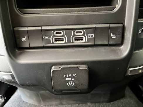 Used 2023 RAM 3500 Laramie AWD/4WD image 26