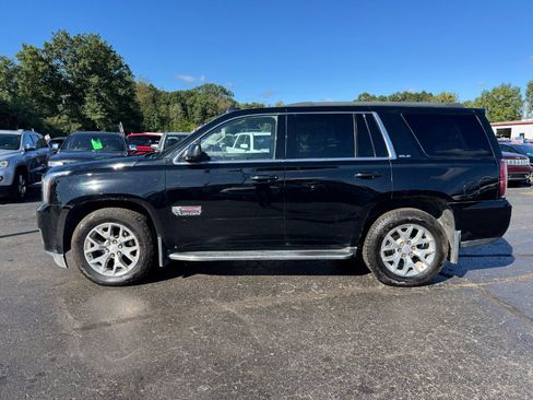 Used 2017 GMC Yukon SLE w/ SLE Value Package AWD/4WD image 2