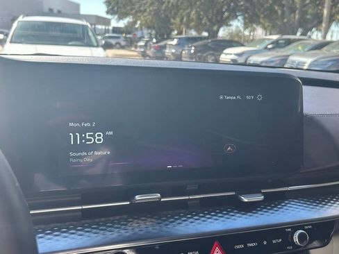 Used 2023 Kia Carnival SX Prestige FWD image 15