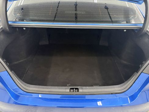 Used 2019 Toyota Camry LE FWD image 8