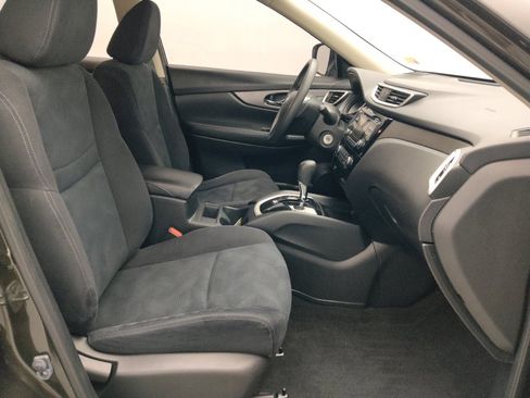 Used 2016 Nissan Rogue S AWD/4WD image 21