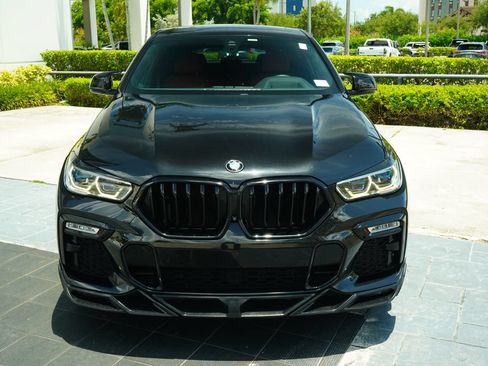 Used 2021 BMW X6 M50i w/ Executive Package AWD/4WD image 2