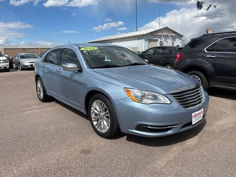 Used 2012 Chrysler 200 Limited image 7
