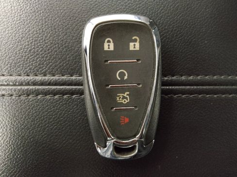 Used 2016 Chevrolet Malibu LT FWD image 32