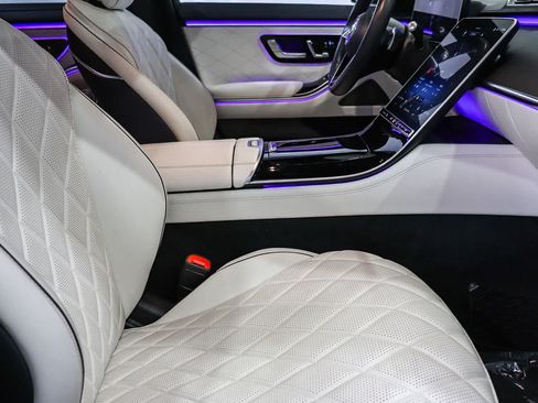 Used 2023 Mercedes-Benz S 580 4MATIC Sedan image 19