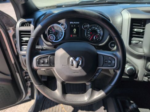 Used 2024 RAM 2500 Tradesman w/ Chrome Appearance Group AWD/4WD image 11