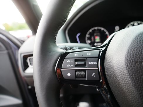 Used 2025 Honda Civic Sport image 24