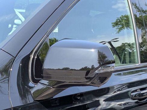 Certified 2026 Cadillac Escalade Sport w/ LPO, ONYX Package AWD/4WD image 10