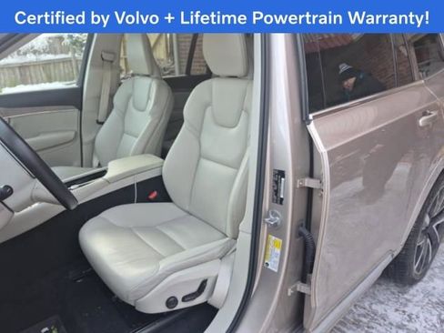 Used 2024 Volvo XC90 B5 Plus w/ Protection Package Premier image 5