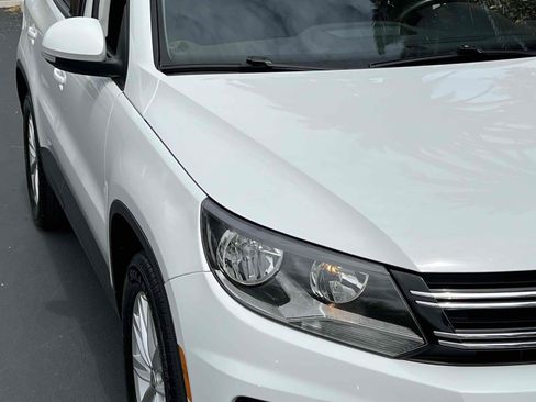 Used 2017 Volkswagen Tiguan Limited w/ Premium Package FWD image 39